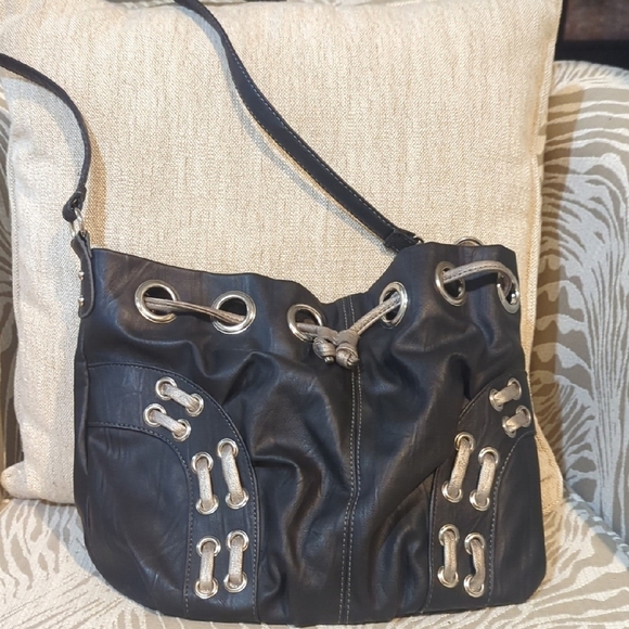 XOXO Handbags - XOXO Stylish Black Shoulder Bag